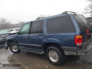 2000 Ford Explorer XLT with VIN 1FMZU73X0YZC01123, listed as a IAAI auction lot 41487199 with 143,697 mi miles. Bid and sale history available at carsss.com. Image 14.
