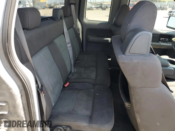 2005 Ford F-150 XLT с VIN 1FTPX14575NA30838, выставлен на аукционе Copart как лот 54443095 с пробегом 282 393 миль миль и Списание • Salvage title. История ставок и продаж доступна на DreamBid. Изображение 10.