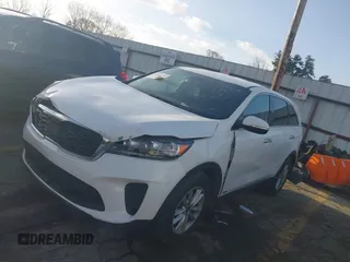 2019 Kia Sorento LX V6 with VIN 5XYPGDA54KG440649, listed as a IAAI auction lot 41843180 with 171,653 mi miles. Bid and sale history available at carsss.com. Image 17.