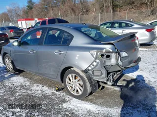 2012 Mazda Mazda3 i Grand Touring with VIN JM1BL1W84C1649561, listed as a IAAI auction lot 41268507 with 39,478 mi miles. Bid and sale history available at carsss.com. Image 3.