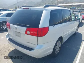 2008 Toyota Sienna XLE with VIN 5TDZK22C38S202022, listed as a IAAI auction lot 42156913 with 254,552 mi miles and . Bid and sale history available at DreamBid. Image 4.