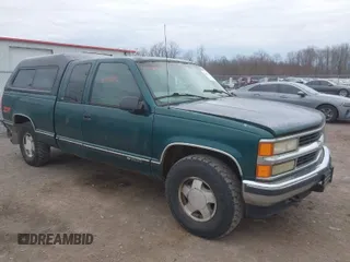 1998 Chevrolet Silverado 1500 with VIN 2GCEK19R4W1168700, listed as a IAAI auction lot 42083892 with 227,887 mi miles and . Bid and sale history available at DreamBid. Image 1.