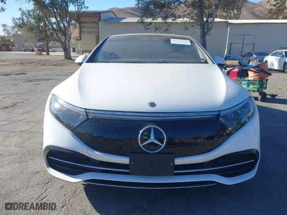 2022 Mercedes-Benz EQS with VIN W1KCG2DB9NA005897, listed as a IAAI auction lot 41321516 with NaN miles. Bid and sale history available at carsss.com. Image 12.