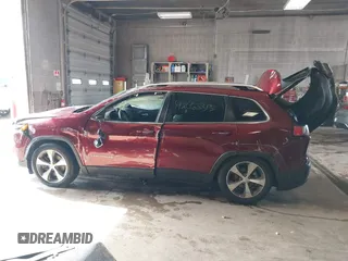 2020 Jeep Cherokee Limited z VIN 1C4PJLDB9LD652749, wystawiony jako IAAI lot #42065313 z przebiegiem 115 886 mil mil oraz . Historia ofert i sprzedaży dostępna na DreamBid. Obrazek 13.