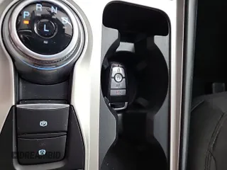2022 Ford Explorer XLT с VIN 1FMSK8DH9NGB01260, выставлен на аукционе IAAI как лот 42748134 с пробегом 25 828 миль миль и . История ставок и продаж доступна на DreamBid. Изображение 14.