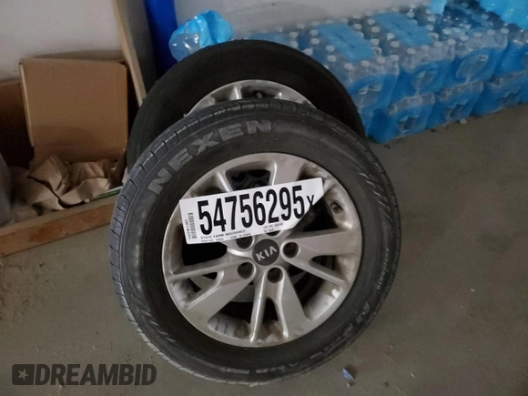 2016 Kia Optima LX z VIN KNAGT4L3XG5095261, wystawiony jako Copart lot #54756295 z przebiegiem 163 125 mil mil oraz Szkoda całkowita • Salvage title. Historia ofert i sprzedaży dostępna na DreamBid. Obrazek 12.