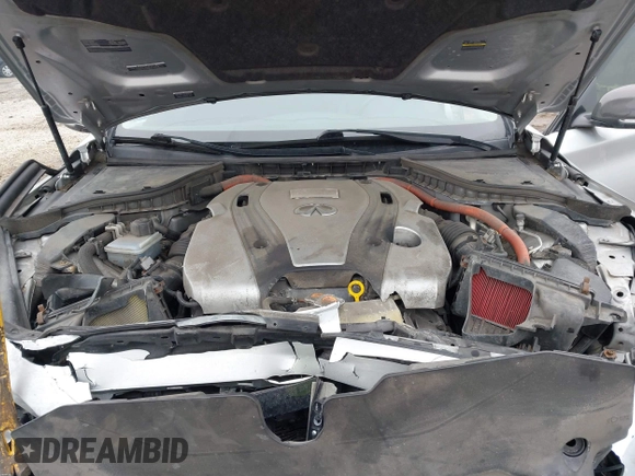 2014 Infiniti Q50 Hybrid Sport with VIN JN1AV7AR3EM703431, listed as a IAAI auction lot 41710414 with 213,611 mi miles. Bid and sale history available at carsss.com. Image 10.
