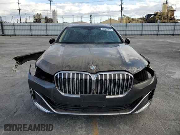 2022 BMW 7 Series 740i z VIN WBA7T2C02NCG97528, wystawiony jako Copart lot #80687204 z przebiegiem 28 387 mil mil oraz Szkoda całkowita • Salvage title. Historia ofert i sprzedaży dostępna na DreamBid. Obrazek 5.