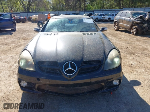 2006 Mercedes-Benz SLK 55 AMG with VIN WDBWK73F06F089585, listed as a IAAI auction lot 41858970 with 160,583 mi miles and . Bid and sale history available at DreamBid. Image 12.
