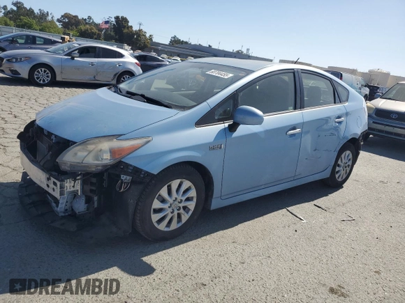 2014 Toyota Prius with VIN JTDKN3DP3E3056040, listed as a Copart auction lot 60704455 with 133,261 mi miles and Salvage title. Bid and sale history available at DreamBid. Image 1.