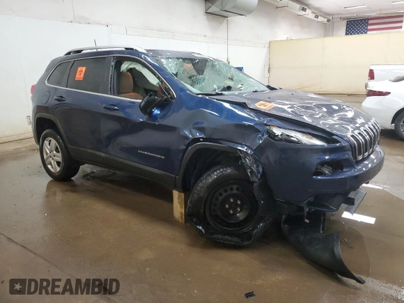 2018 Jeep Cherokee Limited with VIN 1C4PJLDX7JD527757, listed as a Copart auction lot 55426685 with 90,597 mi miles and Clean title. Bid and sale history available at DreamBid. Image 4.