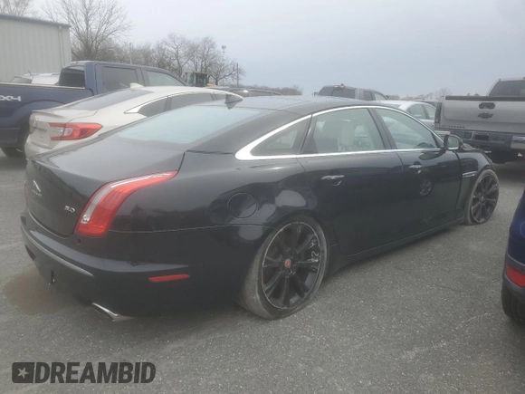 2014 Jaguar XJ with VIN SAJWA2GTXEMV62573, listed as a Copart auction lot 44791745 with Not Provided miles and Salvage Title. Bid and sale history available at DreamBid. Image 3.