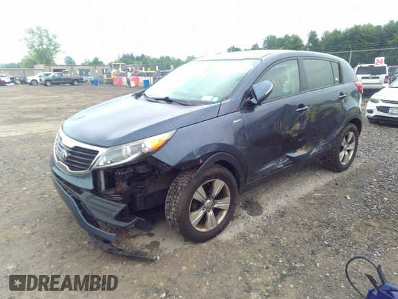 2013 Kia Sportage LX z VIN KNDPBCA20D7380903, wystawiony jako IAAI lot #42577970 z przebiegiem 112 689 mil mil oraz . Historia ofert i sprzedaży dostępna na DreamBid. Obrazek 2.