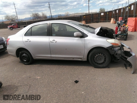 2007 Toyota Yaris with VIN JTDBT923571090567, listed as a IAAI auction lot 41838833 with Not Provided miles. Bid and sale history available at carsss.com. Image 13.