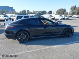 2011 Porsche Panamera with VIN WP0AA2A71BL013687, listed as a IAAI auction lot 41647569 with 116,685 mi miles. Bid and sale history available at carsss.com. Image 13.