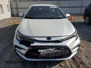 2025 Toyota Corolla Hybrid LE with VIN JTDBDMHE3S3017235, listed as a Copart auction lot 48109915 with 1,270 mi miles and Salvage Title. Bid and sale history available at carsss.com. Image 5.