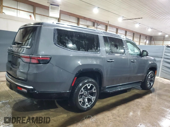 2024 Jeep Wagoneer Series III with VIN 1C4SJSDP9RS174434, listed as a Copart auction lot 62496425 with 39,992 mi miles and Clean title. Bid and sale history available at DreamBid. Image 3.