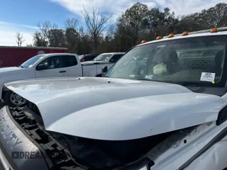 2012 Ford F-350 XL with VIN 1FDBF3E69CEB44798, listed as a IAAI auction lot 42355941 with 288,497 mi miles and . Bid and sale history available at DreamBid. Image 1.