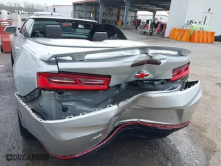 2016 Chevrolet Camaro 2SS with VIN 1G1FH3D72G0158192, listed as a IAAI auction lot 41875714 with 79,913 mi miles. Bid and sale history available at carsss.com. Image 16.