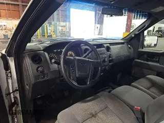 2013 Ford F-150 XL z VIN 1FTFX1EF5DFB22784, wystawiony jako IAAI lot #42651808 z przebiegiem 204 172 mil mil oraz . Historia ofert i sprzedaży dostępna na DreamBid. Obrazek 10.