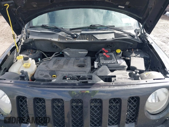 2014 Jeep Patriot Latitude with VIN 1C4NJRFB9ED778409, listed as a IAAI auction lot 41952027 with 88,306 mi miles and . Bid and sale history available at DreamBid. Image 10.