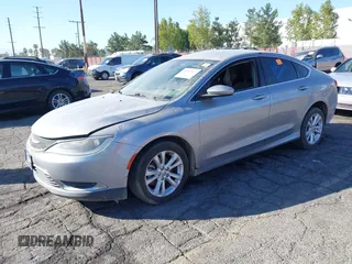 2015 Chrysler 200 Limited with VIN 1C3CCCAB7FN600424, listed as a IAAI auction lot 40665667 with 169,585 mi miles. Bid and sale history available at carsss.com. Image 2.