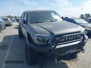 2012 Toyota Tacoma with VIN 5TFLU4EN5CX037912, listed as a IAAI auction lot 41691626 with 164,265 mi miles and . Bid and sale history available at DreamBid. Image 1.