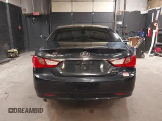 2012 Hyundai Sonata Limited z VIN 5NPEC4AC2CH459115, wystawiony jako IAAI lot #41984793 z przebiegiem 320 814 mil mil oraz . Historia ofert i sprzedaży dostępna na DreamBid. Obrazek 16.