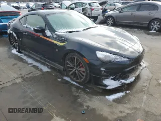 2019 Toyota 86 GT с VIN JF1ZNAE11K9702011, выставлен на аукционе Copart как лот 45874875 с пробегом 24 932 миль миль и Списание • Salvage title. История ставок и продаж доступна на DreamBid. Изображение 4.