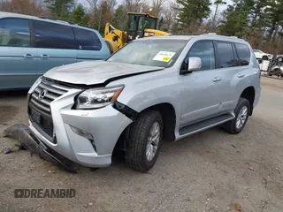 2014 Lexus GX with VIN JTJBM7FX3E5084445, listed as a IAAI auction lot 40640676 with 77,486 mi miles. Bid and sale history available at carsss.com. Image 17.