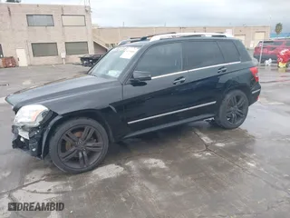 2012 Mercedes-Benz GLK-Class GLK 350 with VIN WDCGG8HB3CF912437, listed as a IAAI auction lot 41734683 with 127,572 mi miles. Bid and sale history available at carsss.com. Image 18.