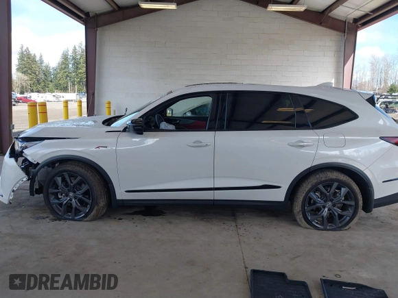 2023 Acura MDX w/A-Spec Package with VIN 5J8YE1H01PL030004, listed as a IAAI auction lot 41724782 with 15,835 mi miles and . Bid and sale history available at DreamBid. Image 14.
