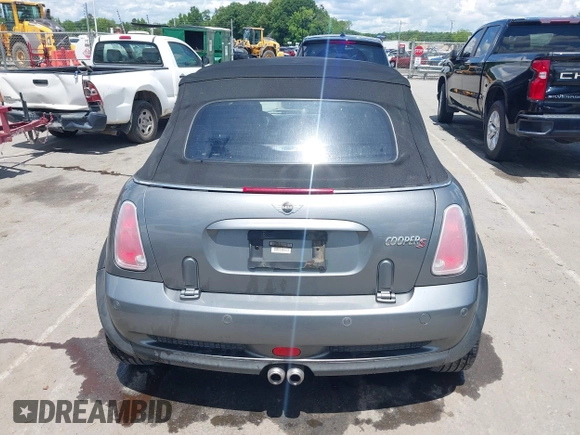 2005 MINI Convertible S with VIN WMWRH33495TF82332, listed as a IAAI auction lot 42248941 with 134,862 mi miles and . Bid and sale history available at DreamBid. Image 16.