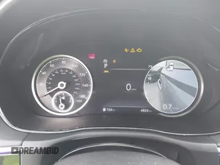 2024 Genesis GV70 Sport z VIN 5NMMCDTC6RH013693, wystawiony jako IAAI lot #42316363 z przebiegiem 4 824 mil mil oraz . Historia ofert i sprzedaży dostępna na DreamBid. Obrazek 7.
