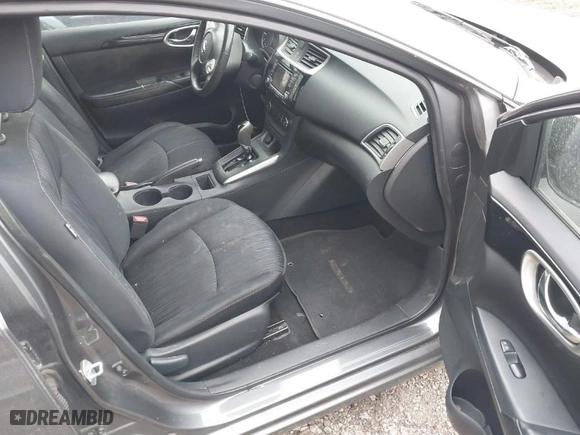 2016 Nissan Sentra SR with VIN 3N1AB7AP2GL651004, listed as a IAAI auction lot 41709285 with 147,912 mi miles. Bid and sale history available at carsss.com. Image 5.