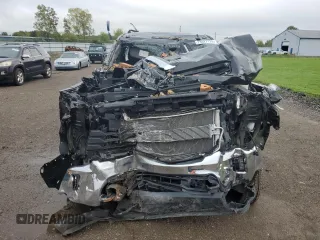 2024 Chevrolet Silverado 3500HD LT with VIN 1GC4YTEY9RF123185, listed as a Copart auction lot 73687174 with 3,252 mi miles and Salvage Title. Bid and sale history available at carsss.com. Image 5.