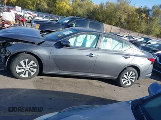 2019 Nissan Altima 2.5 S with VIN 1N4BL4BW4KN327179, listed as a IAAI auction lot 40704684 with 78,009 mi miles. Bid and sale history available at carsss.com. Image 14.