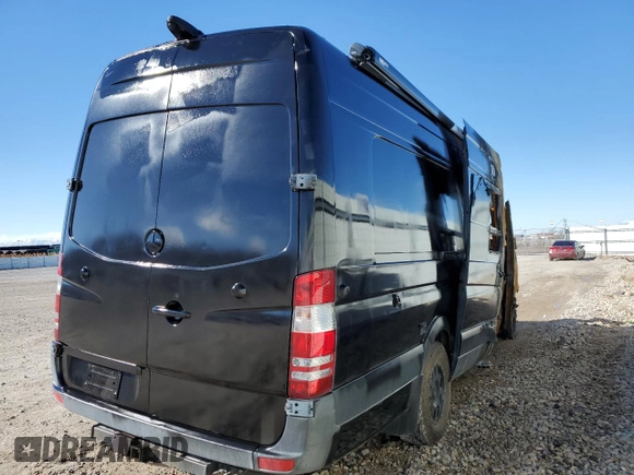 2016 Freightliner Sprinter with VIN WDYFE8CD7GP345041, listed as a Copart auction lot 68692074 with Not Provided miles and Salvage Title. Bid and sale history available at DreamBid. Image 3.