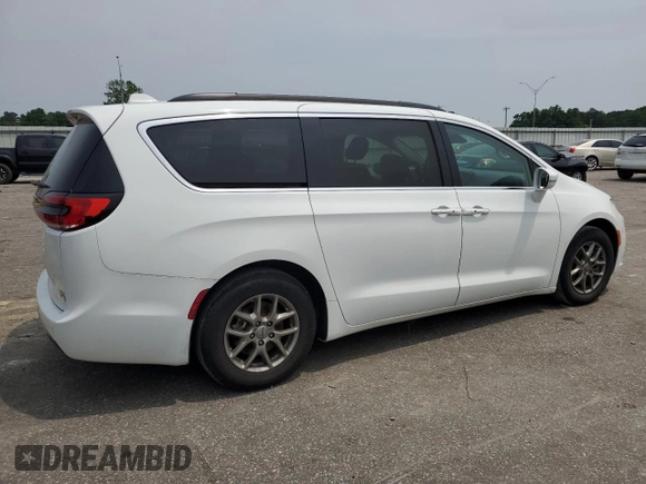 2021 Chrysler Pacifica Touring with VIN 2C4RC1FG5MR500434, listed as a Copart auction lot 59344135 with 45,091 mi miles and Salvage title. Bid and sale history available at DreamBid. Image 3.