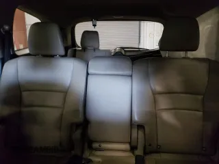2016 Honda Pilot EX-L z VIN 5FNYF6H54GB026441, wystawiony jako Copart lot #55919035 z przebiegiem Nie podano mil oraz Czysty tytuł • Clean title. Historia ofert i sprzedaży dostępna na DreamBid. Obrazek 10.