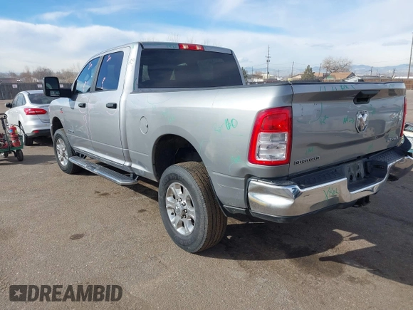2023 Ram 2500 Big Horn with VIN 3C6UR5DL5PG632773, listed as a IAAI auction lot 41577965 with 44,597 mi miles. Bid and sale history available at carsss.com. Image 3.