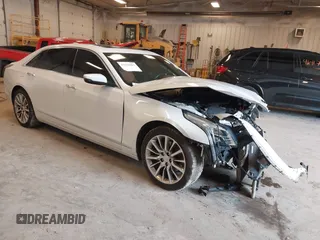 2017 Cadillac CT6 Luxury AWD z VIN 1G6KD5RS9HU203376, wystawiony jako IAAI lot #42181002 z przebiegiem Nie podano mil oraz . Historia ofert i sprzedaży dostępna na DreamBid. Obrazek 1.