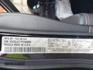 2023 Dodge Durango R/T Plus z VIN 1C4SDJCT1PC569635, wystawiony jako IAAI lot #42259684 z przebiegiem 24 148 mil mil oraz . Historia ofert i sprzedaży dostępna na DreamBid. Obrazek 9.