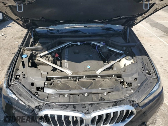 2025 BMW X6 xDrive40i with VIN 5UX33EX00S9W74492, listed as a Copart auction lot 52379805 with 0 mi miles and Clean Title. Bid and sale history available at carsss.com. Image 12.