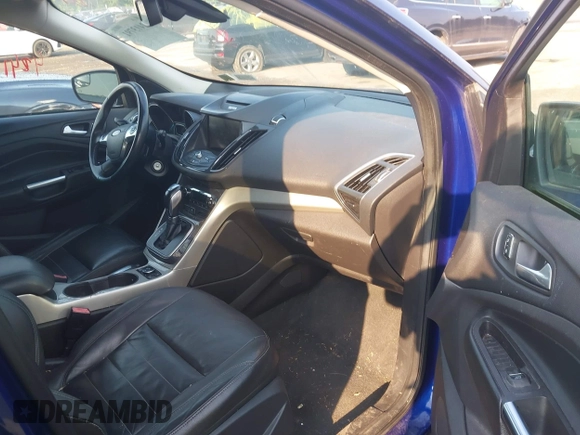 2013 Ford Escape SEL с VIN 1FMCU9H91DUA34855, выставлен на аукционе IAAI как лот 42413791 с пробегом 218 597 миль миль и . История ставок и продаж доступна на DreamBid. Изображение 5.