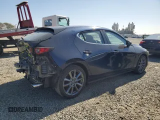 2022 Mazda 3 Select with VIN JM1BPAKL2N1506688, listed as a Copart auction lot 46183945 with 20,494 mi miles and Salvage title. Bid and sale history available at DreamBid. Image 3.