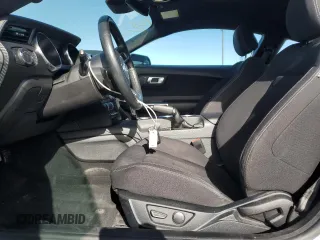 2021 Ford Mustang EcoBoost z VIN 1FA6P8TH7M5141555, wystawiony jako Copart lot #54016865 z przebiegiem 21 548 mil mil oraz Szkoda całkowita • Salvage title. Historia ofert i sprzedaży dostępna na DreamBid. Obrazek 7.