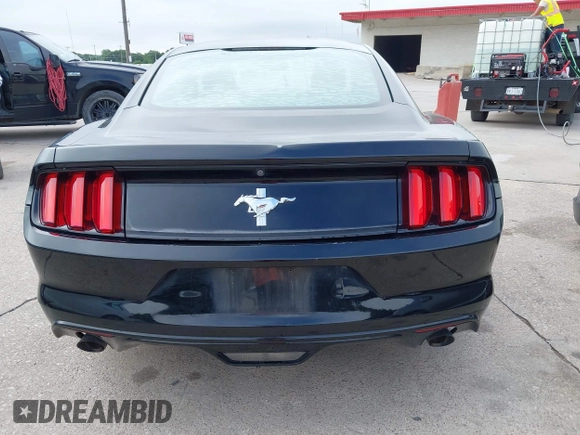 2016 Ford Mustang V6 z VIN 1FA6P8AM3G5256187, wystawiony jako IAAI lot #42415645 z przebiegiem 141 235 mil mil oraz . Historia ofert i sprzedaży dostępna na DreamBid. Obrazek 16.