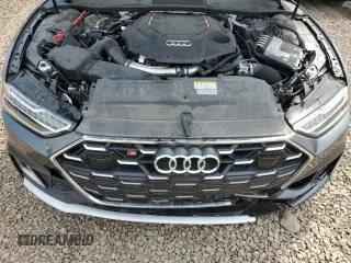 2024 Audi S7 z VIN WAURFBF20RN018764, wystawiony jako Copart lot #53886985 z przebiegiem 8 496 mil mil oraz Szkoda całkowita • Salvage title. Historia ofert i sprzedaży dostępna na DreamBid. Obrazek 11.