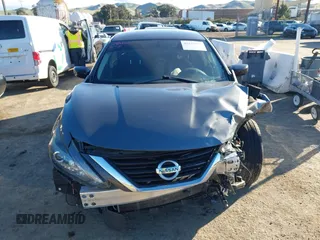2017 Nissan Altima SV with VIN 1N4AL3AP0HC296503, listed as a IAAI auction lot 41542057 with 93,154 mi miles and . Bid and sale history available at carsss.com. Image 12.